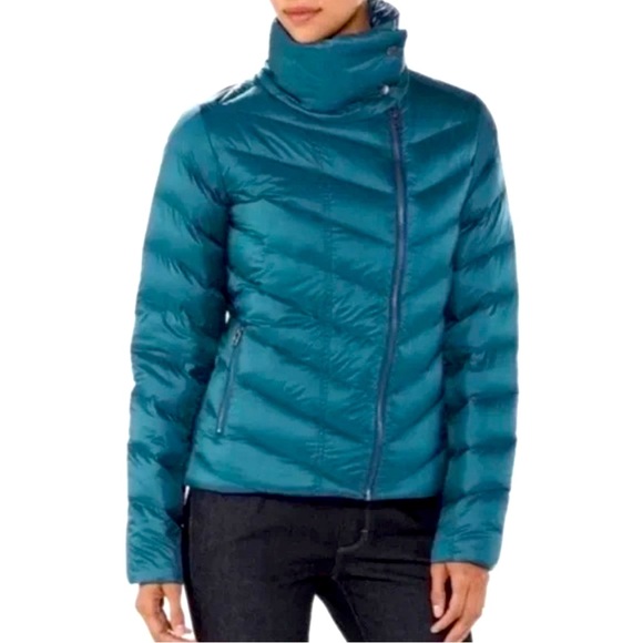 Patagonia Women's Green Prow Down Puffer Jacket XS - Picture 1 of 8